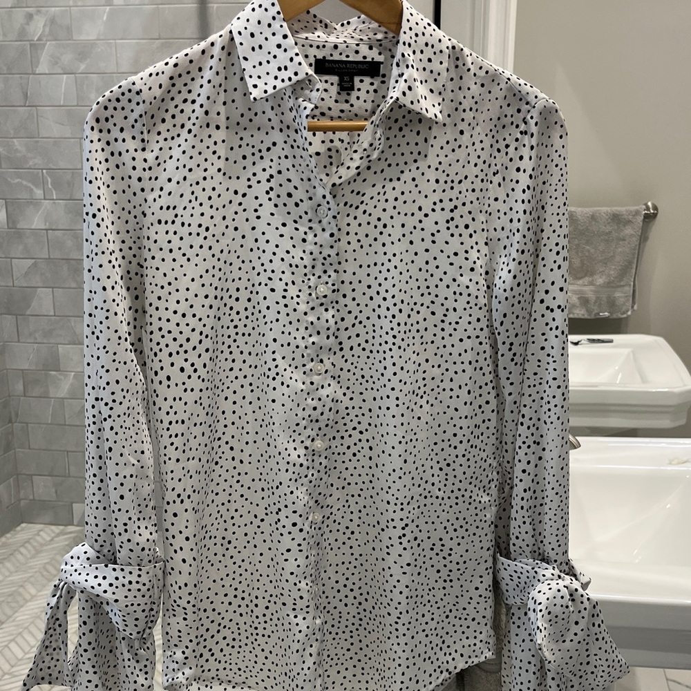 Banana Republic Black and White Dotted Blouse